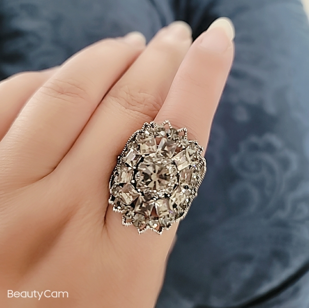 Accessorie Ring - Picture 3 of 6